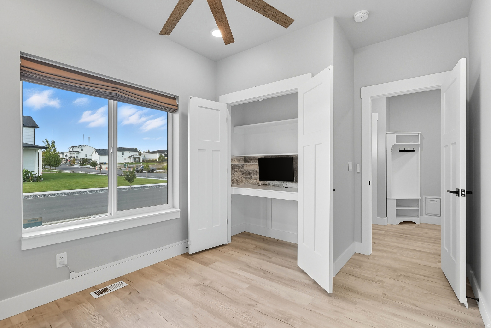 MT. STERLING FARMS - Residential