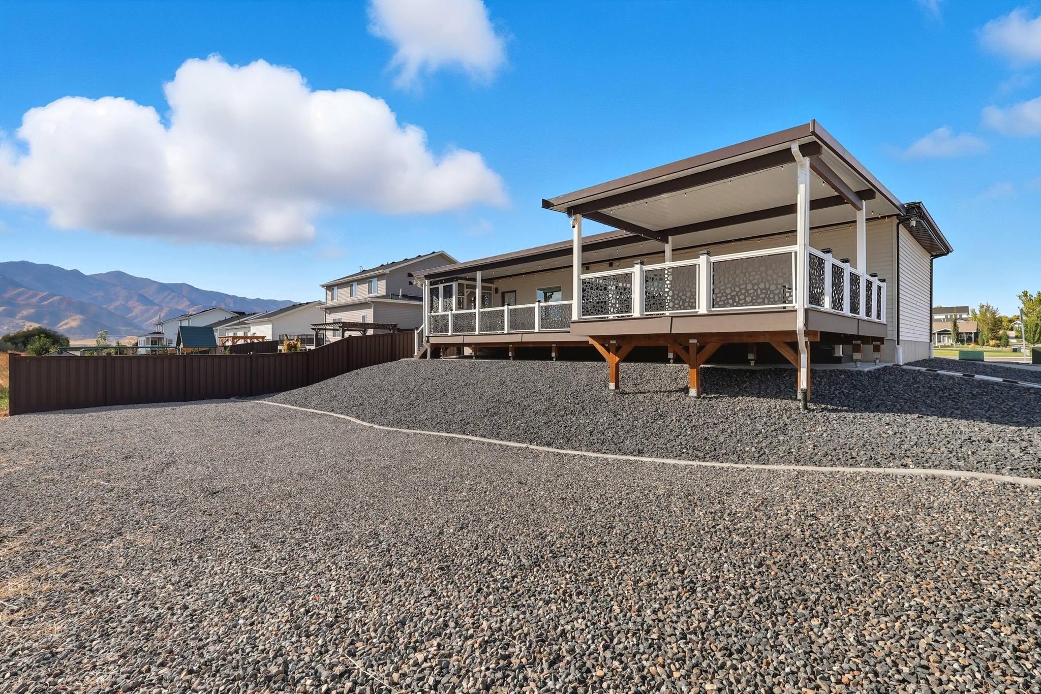 MT. STERLING FARMS - Residential