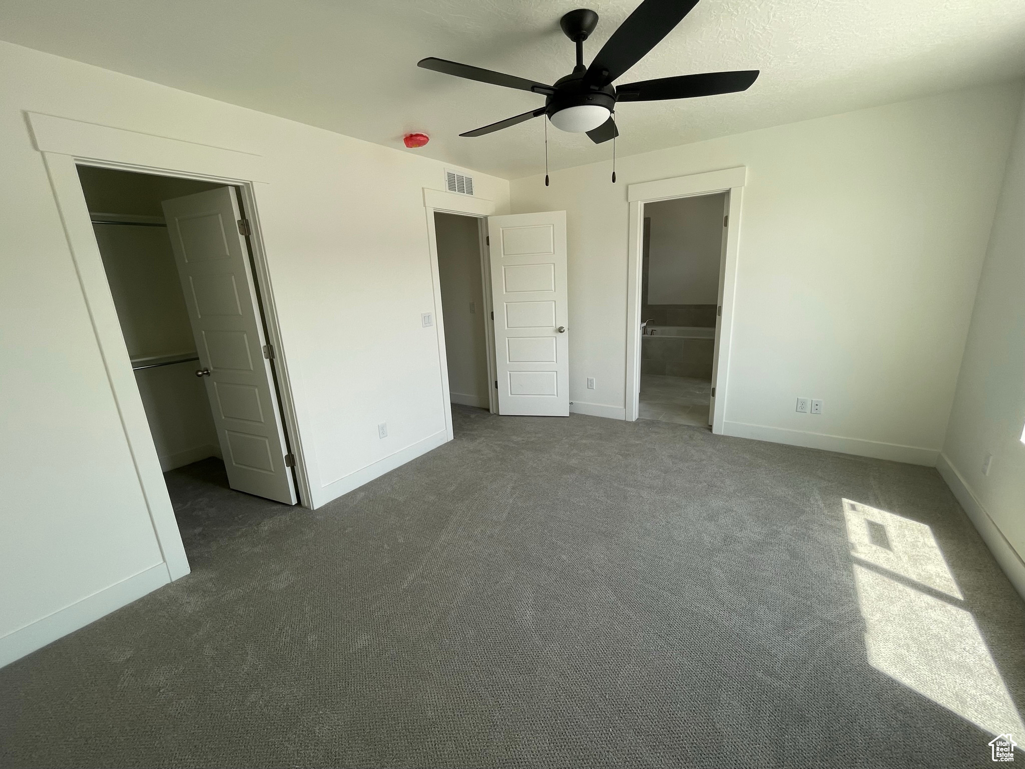 FOX CANYON - Residential