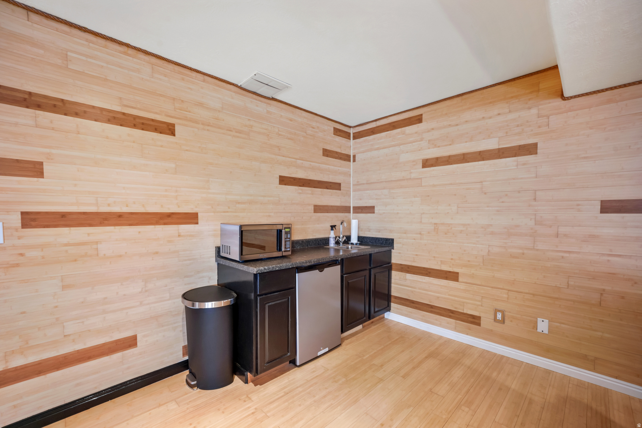 FOX BOROUGH - Residential