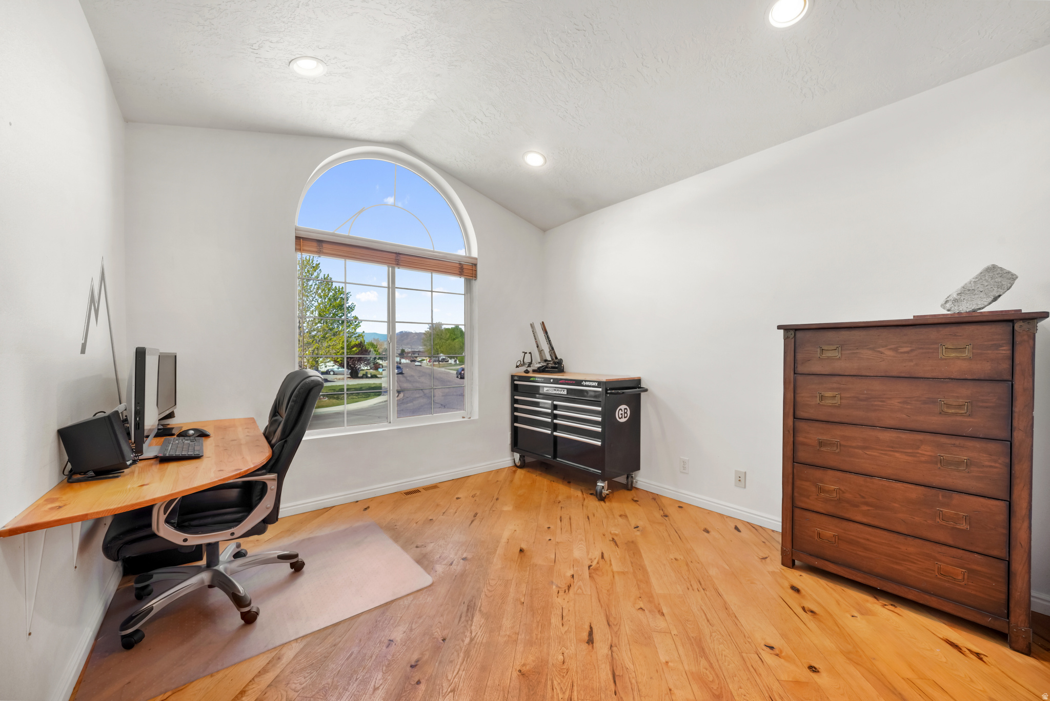 FOX BOROUGH - Residential