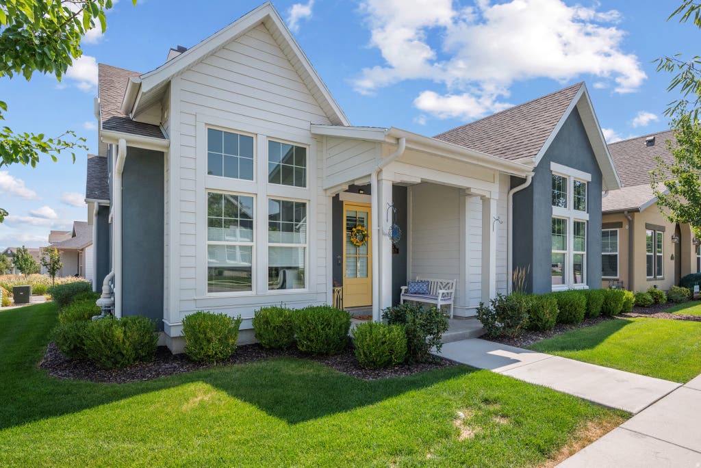 Photo of 11513 S MOUNT AIRY DR W, South Jordan, UT 84009 (MLS # 2178356)