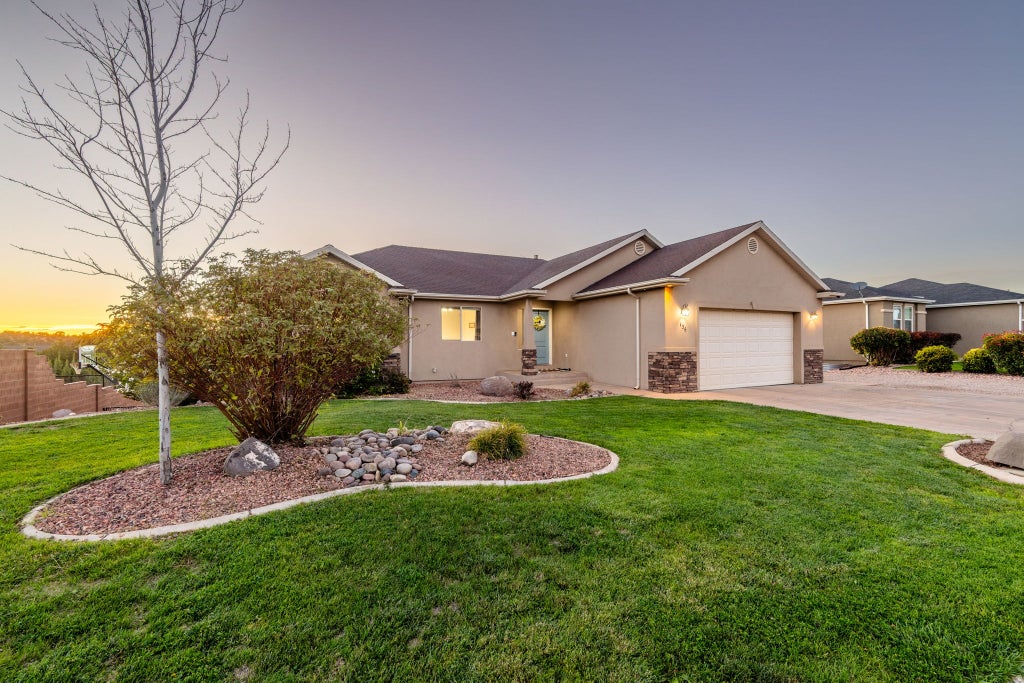 Photo of 136 S MARBLE CANYON DR, Cedar City, UT 84720 (MLS # 2186041)