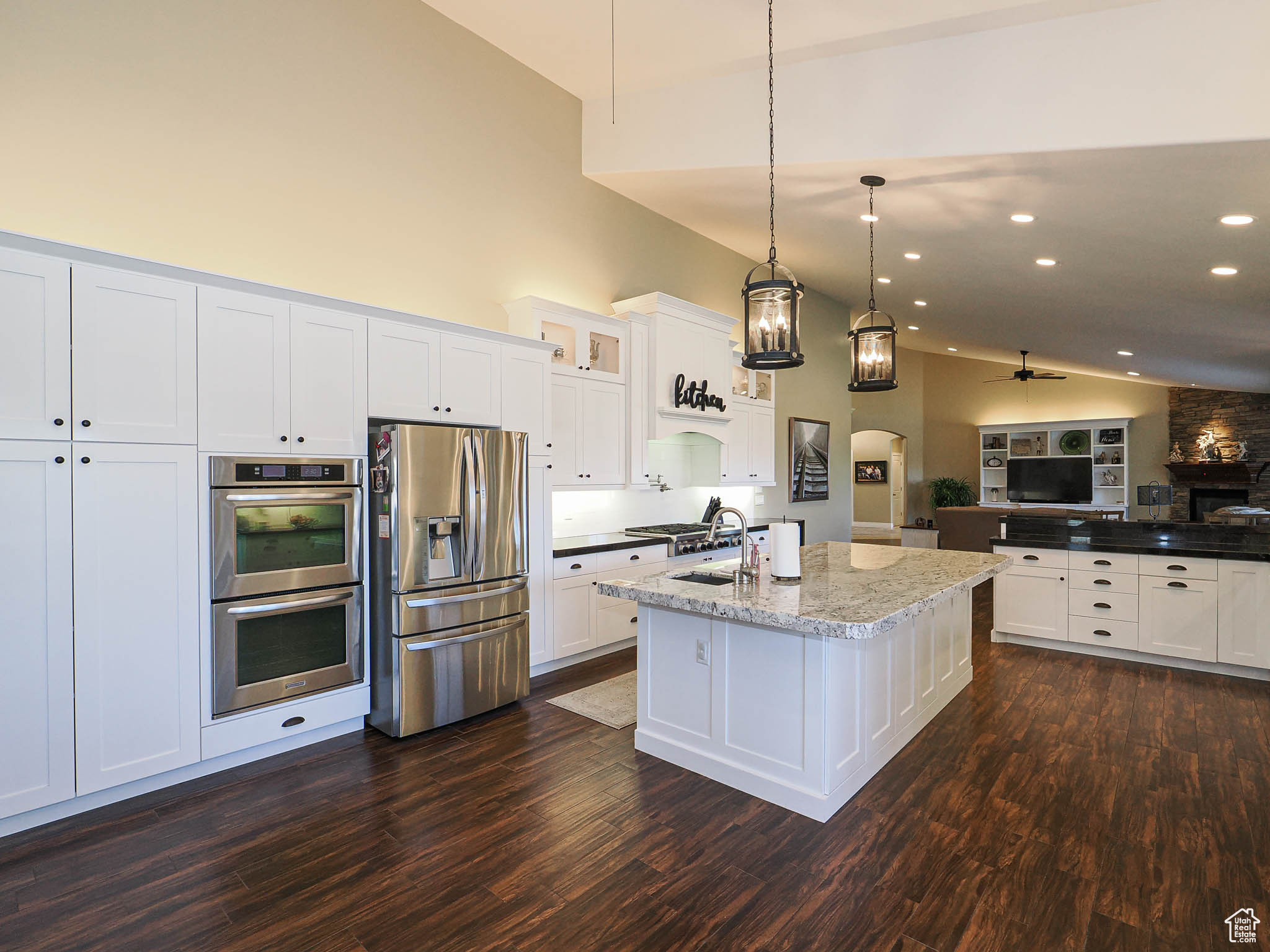 CASCADE COVE - Residential