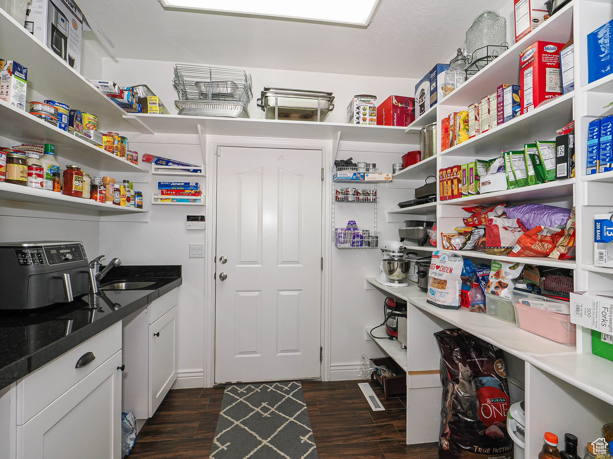 CASCADE COVE - Residential