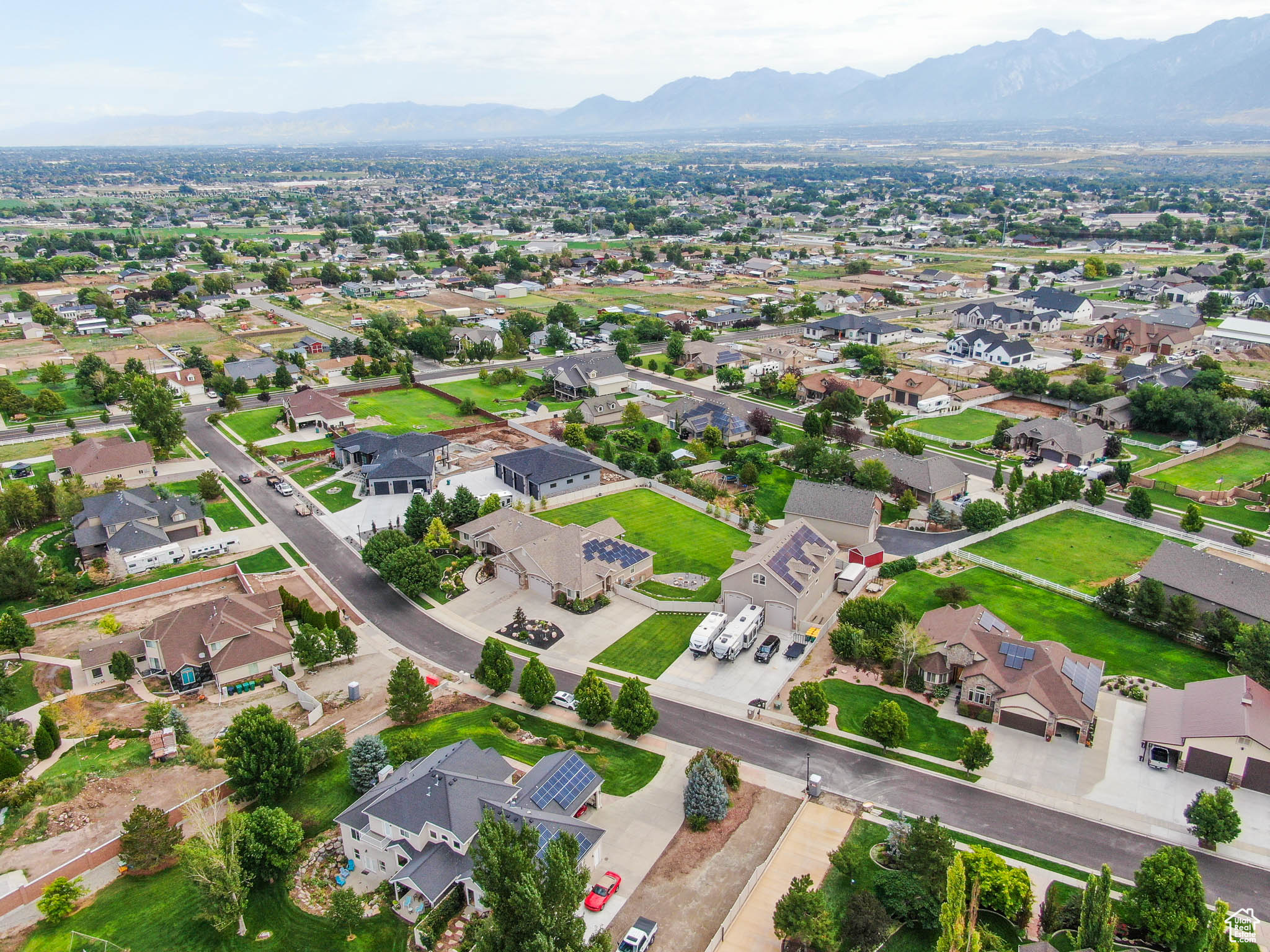 CASCADE COVE - Residential