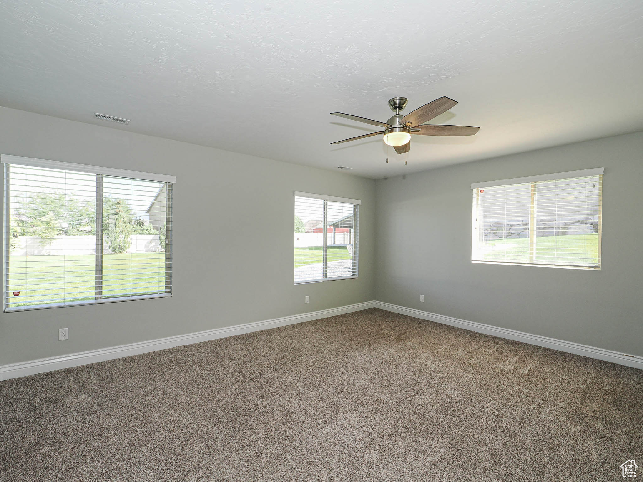 CASCADE COVE - Residential