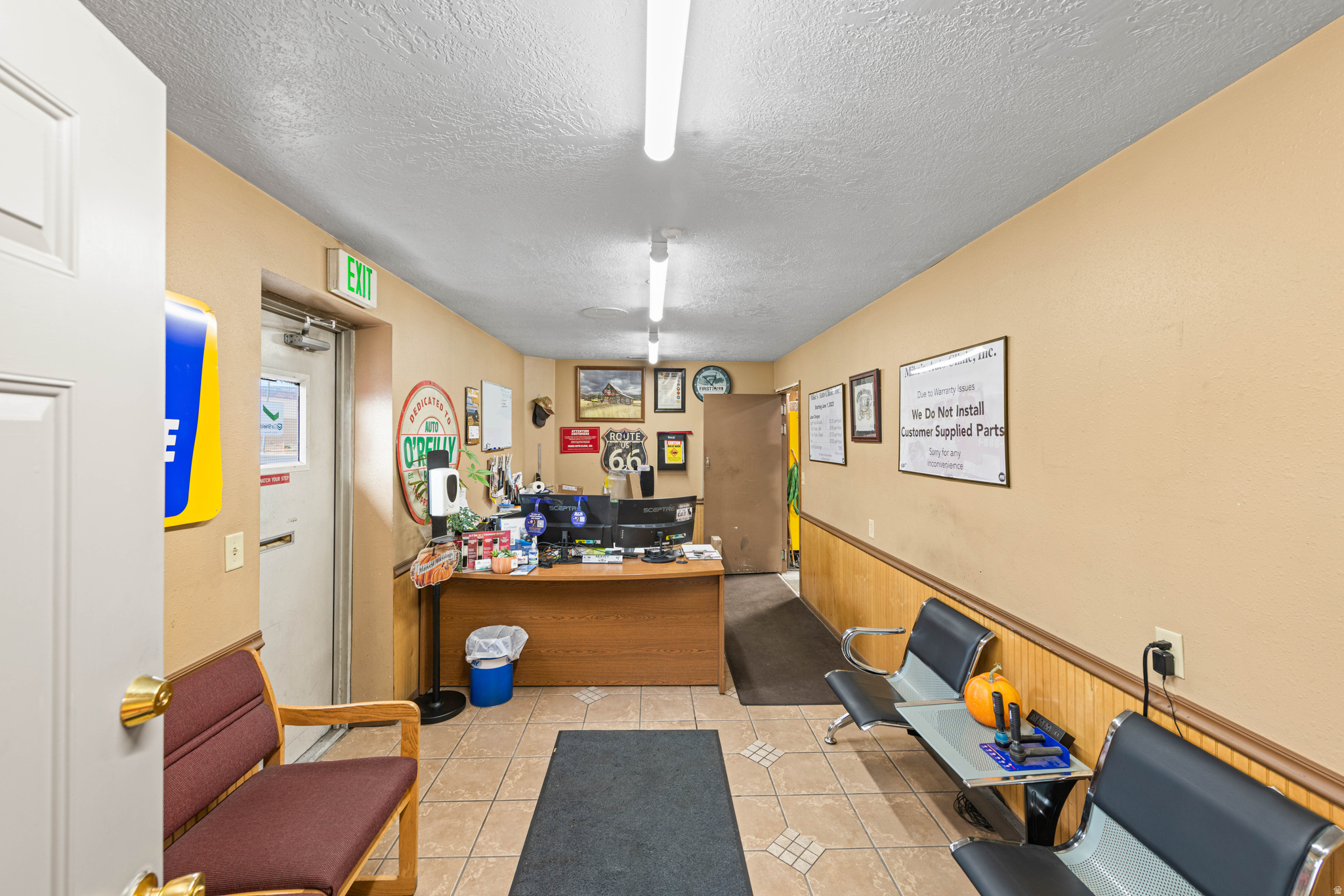 RICHFIELD COMMERCIAL CENTER - Commercial Sale