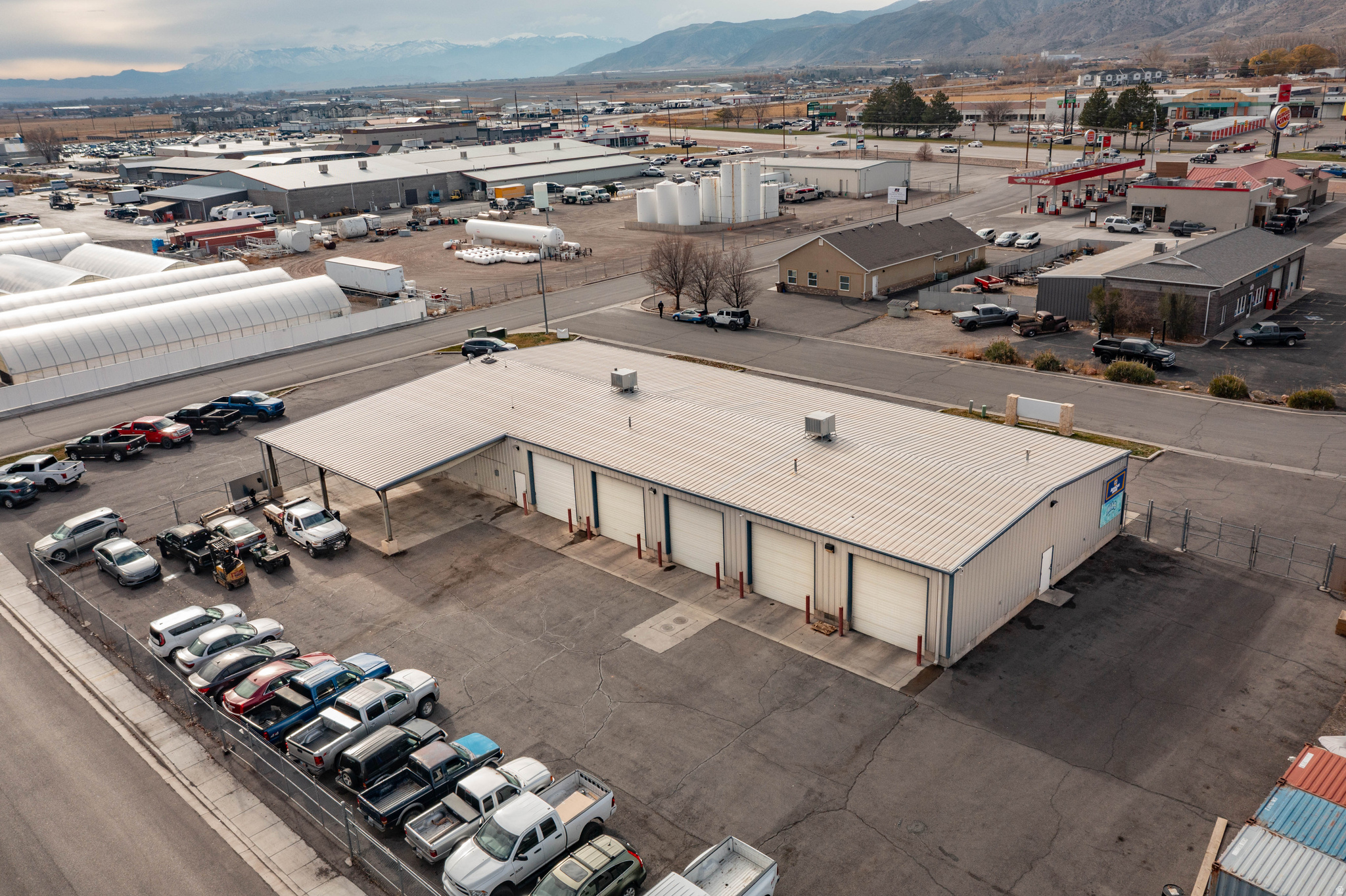 RICHFIELD COMMERCIAL CENTER - Commercial Sale