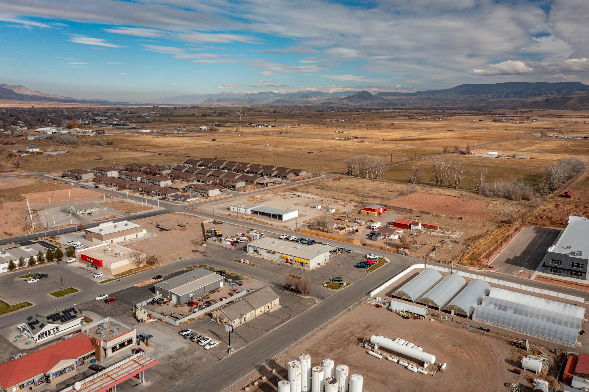 RICHFIELD COMMERCIAL CENTER - Commercial Sale