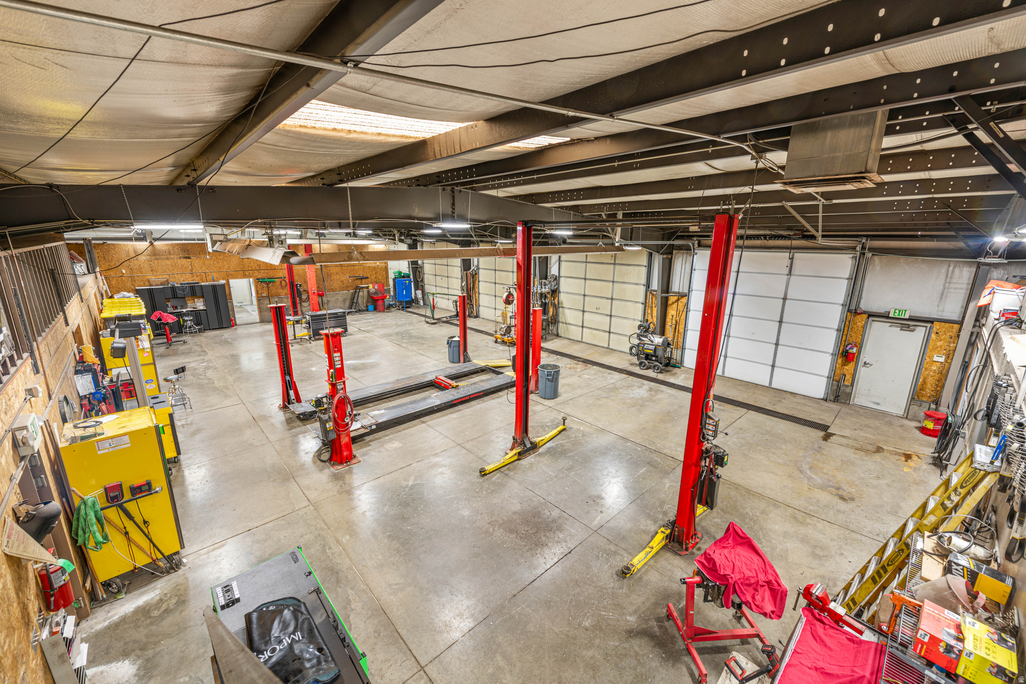 RICHFIELD COMMERCIAL CENTER - Commercial Sale