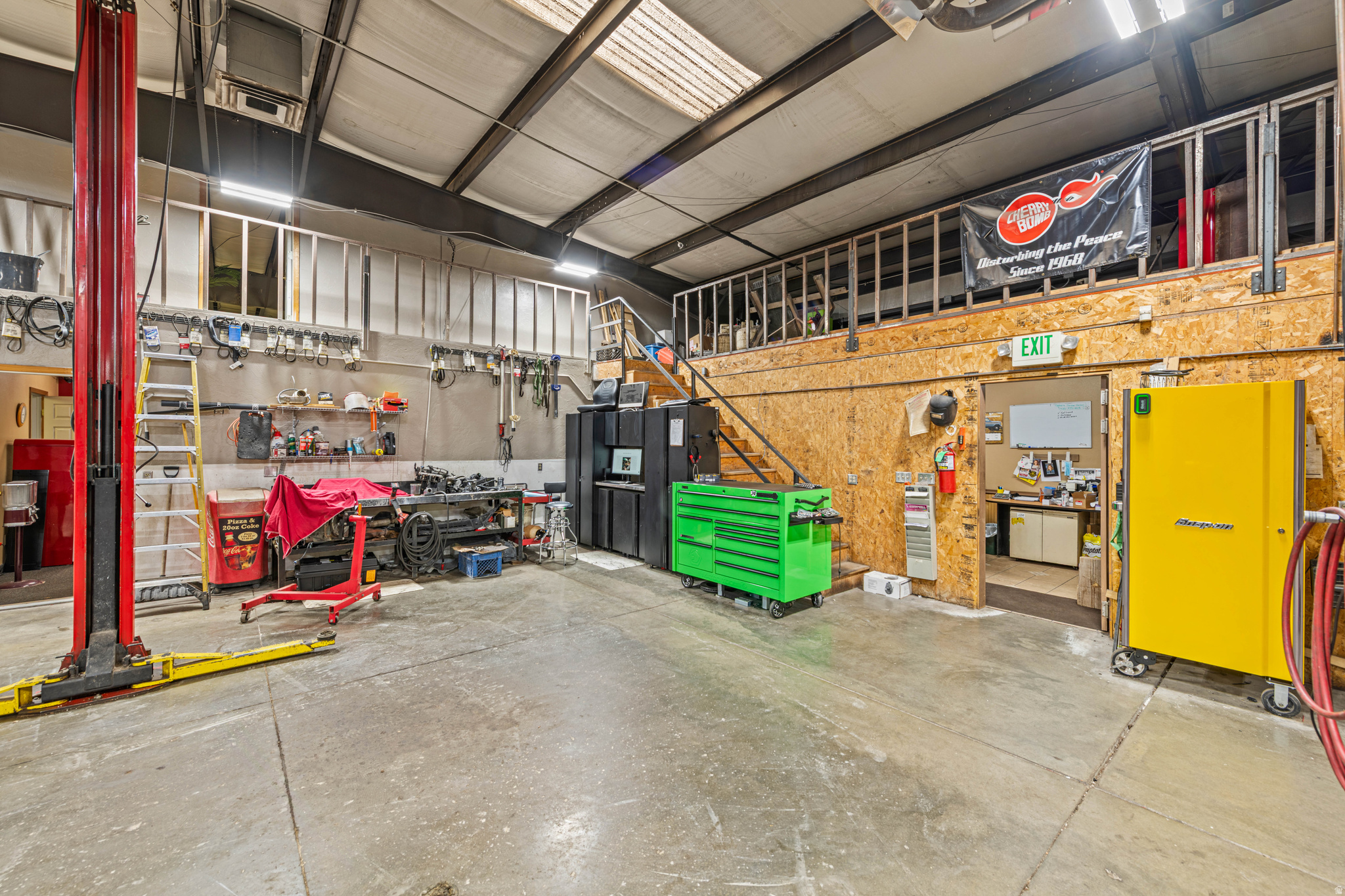 RICHFIELD COMMERCIAL CENTER - Commercial Sale