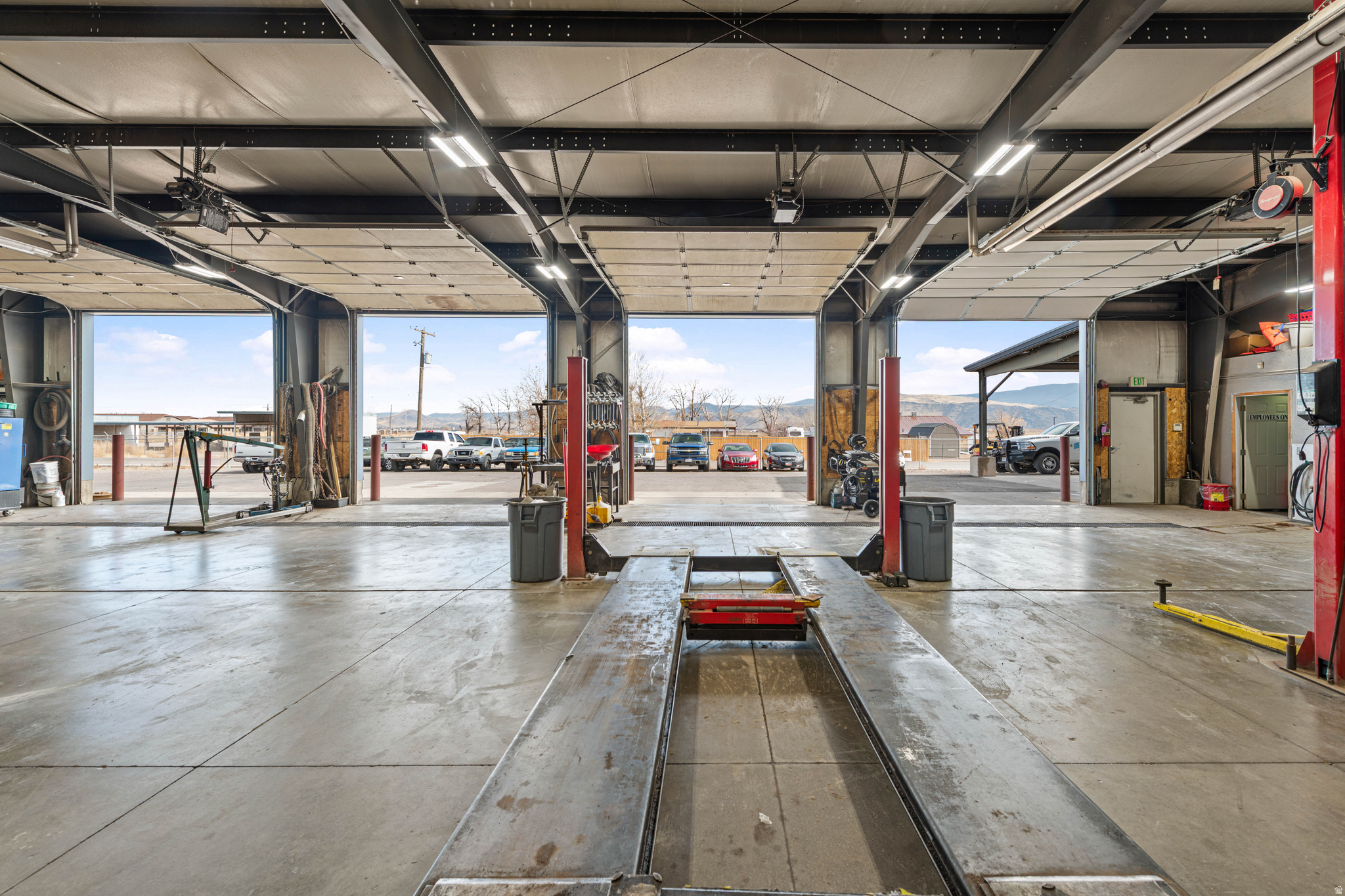 RICHFIELD COMMERCIAL CENTER - Commercial Sale