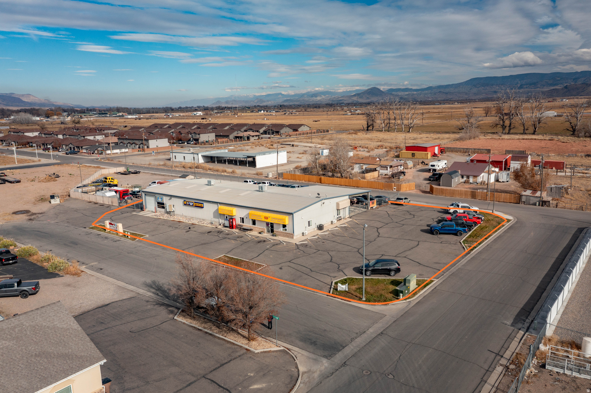 RICHFIELD COMMERCIAL CENTER - Commercial Sale