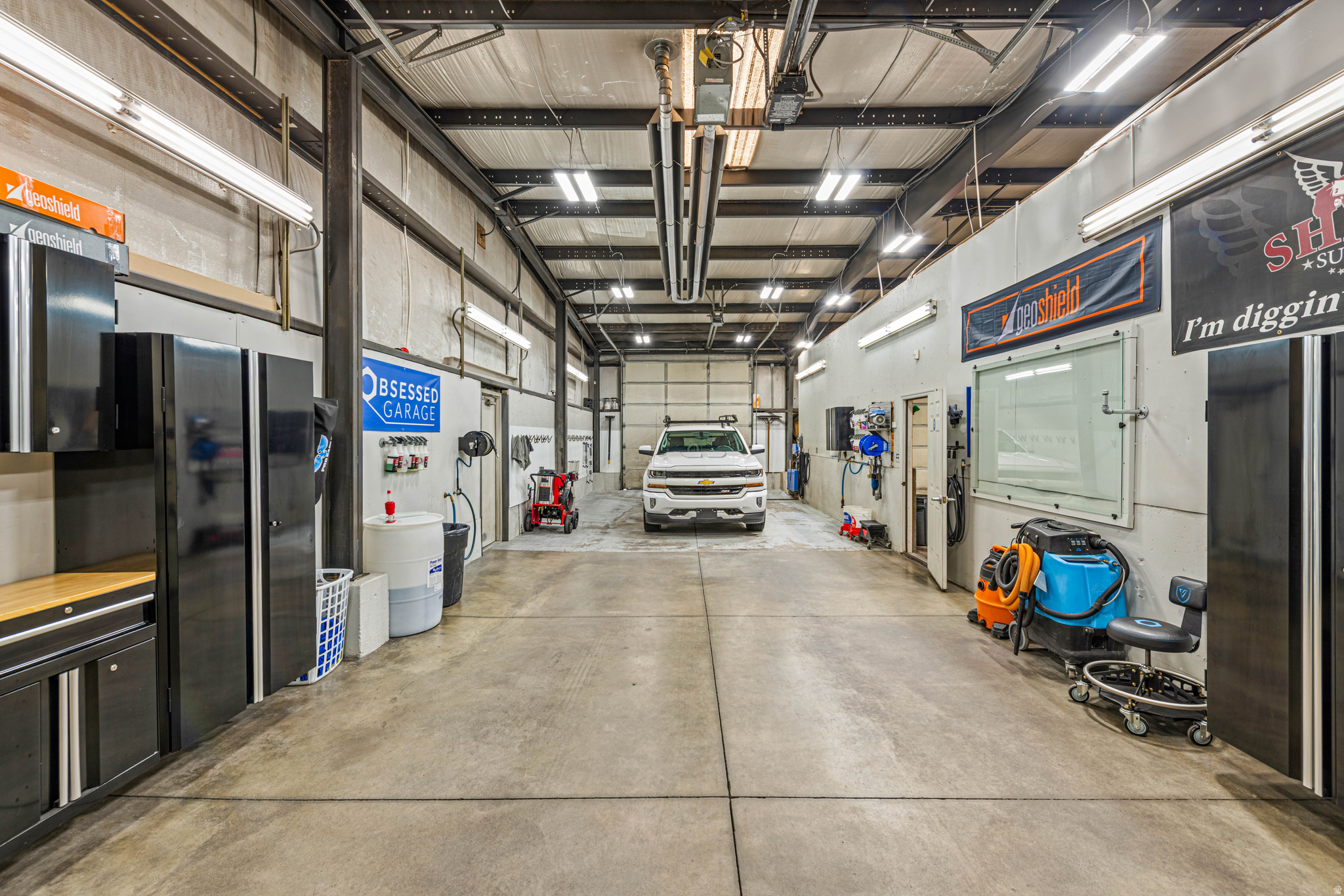 RICHFIELD COMMERCIAL CENTER - Commercial Sale