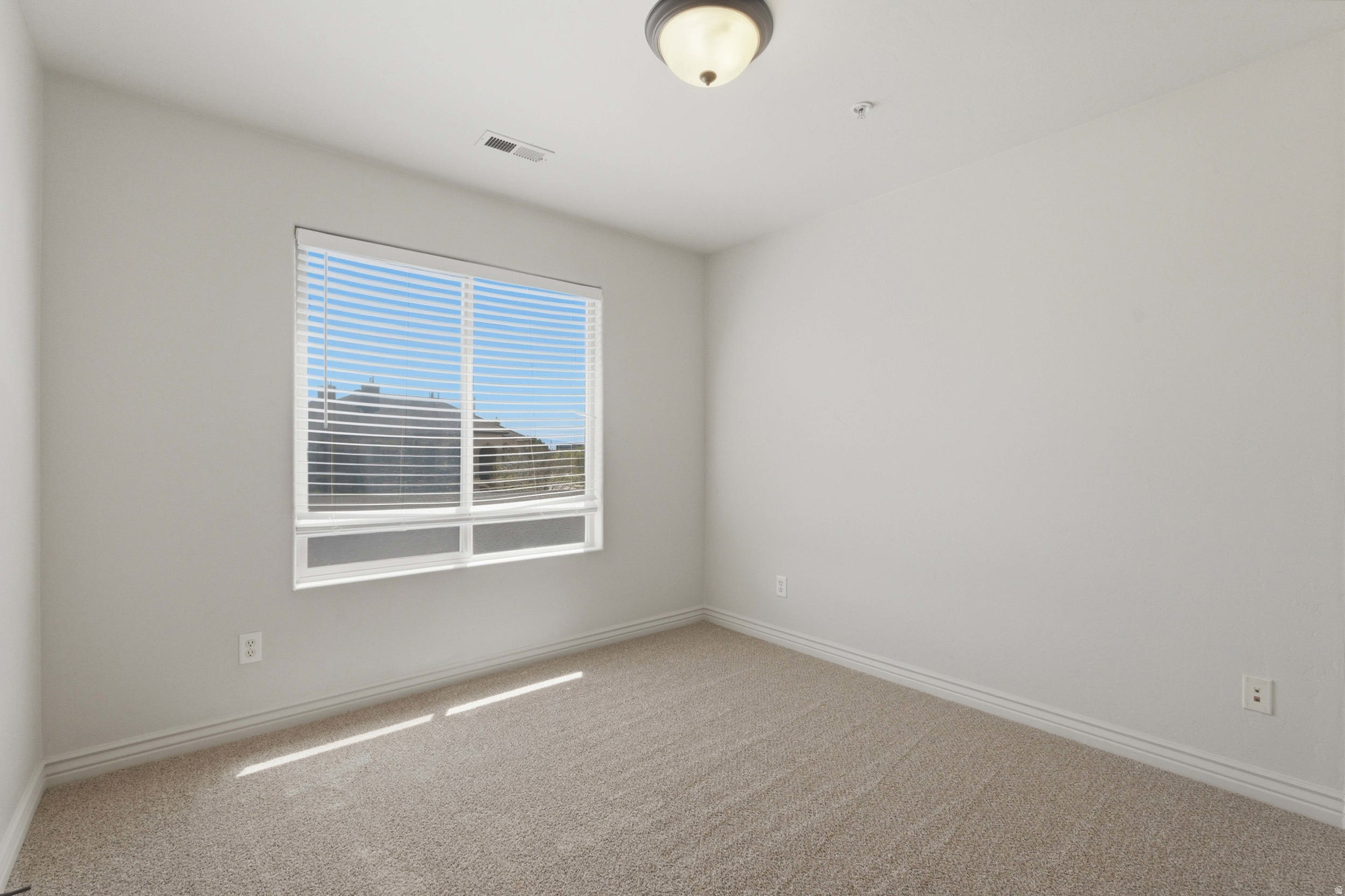 BELLE MONET - Residential