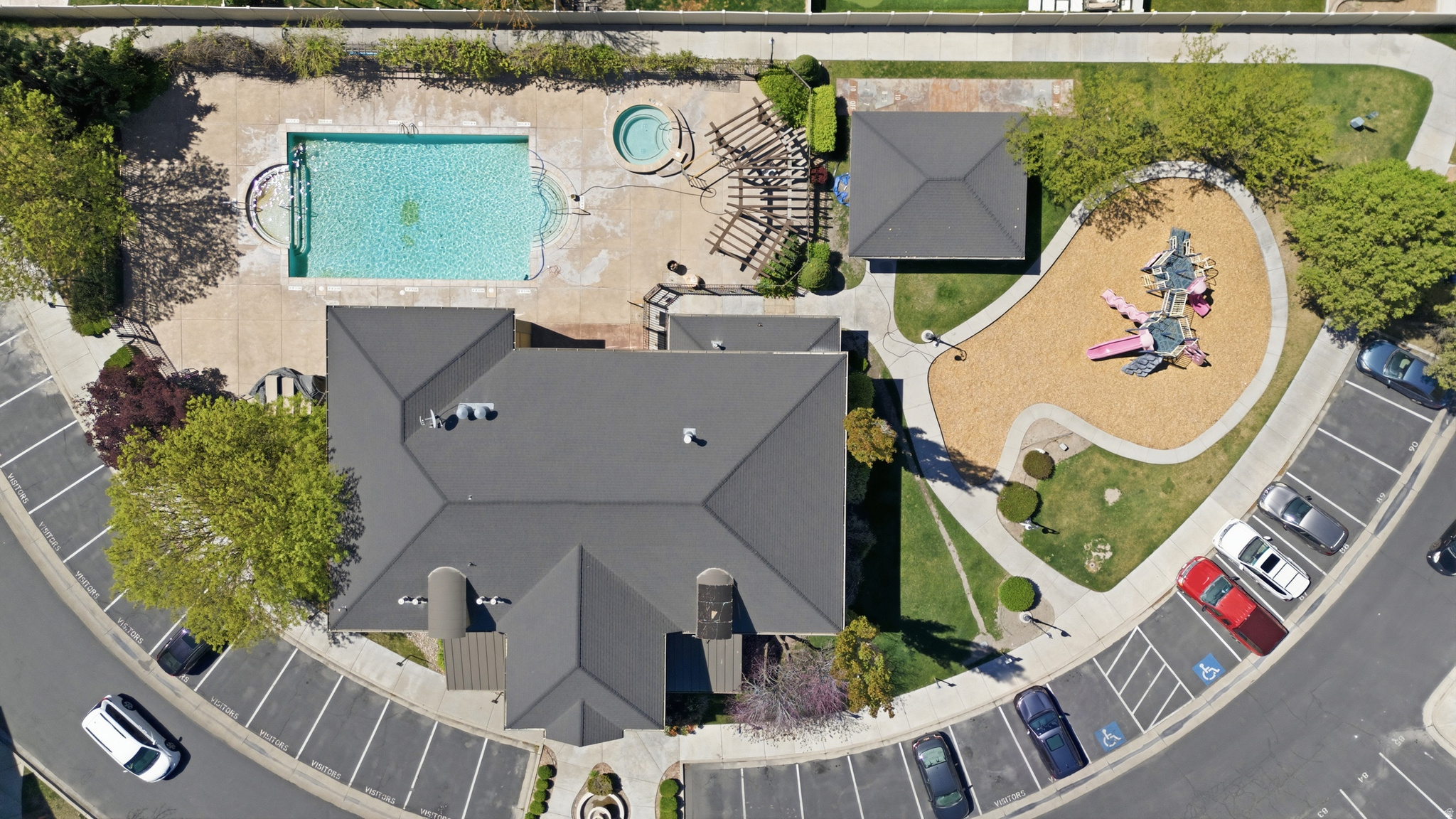 BELLE MONET - Residential