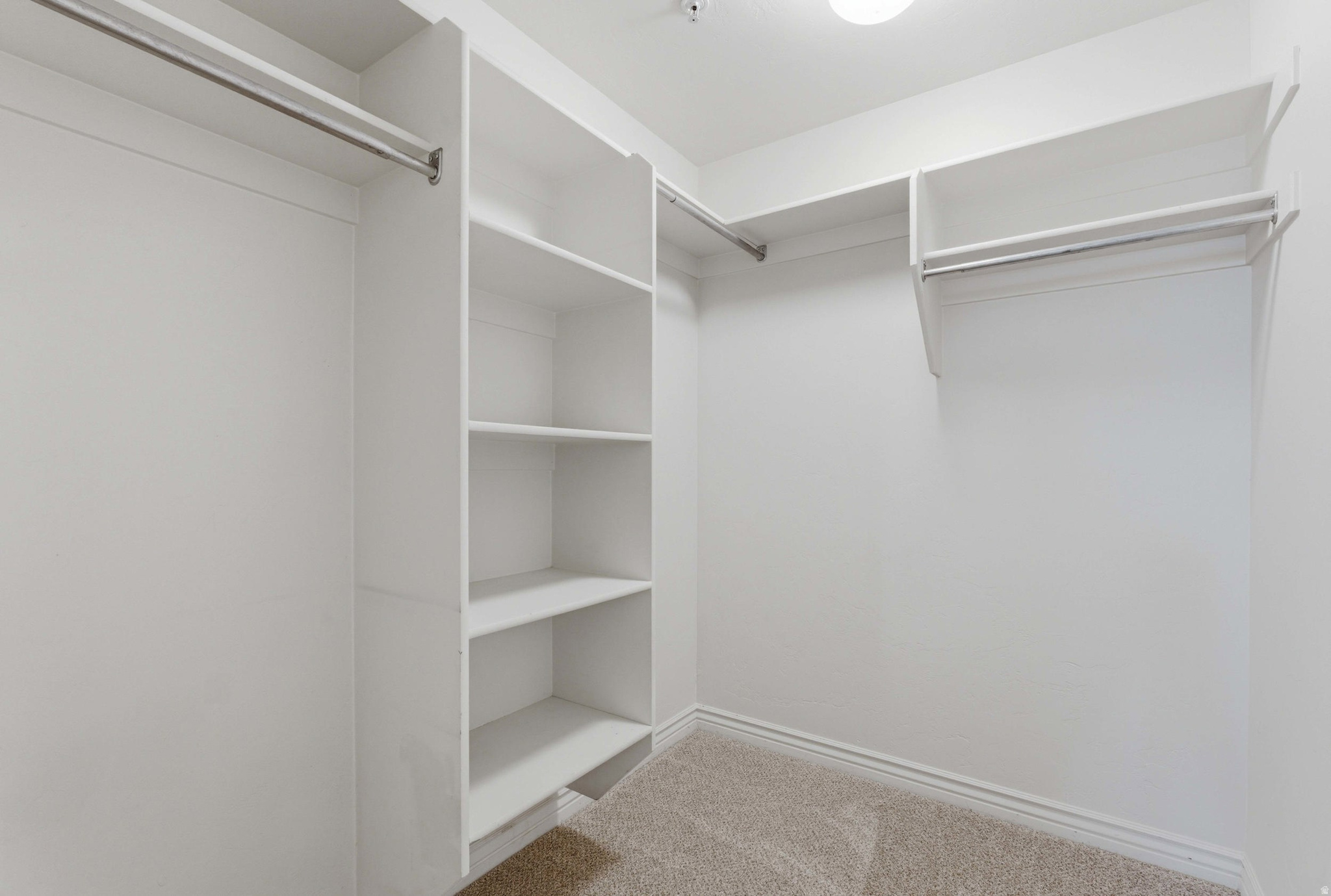 BELLE MONET - Residential