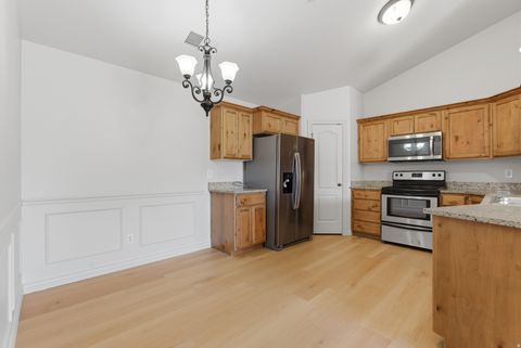 Tiny photo for 581 S 2220 W #303, Pleasant Grove, UT 84062 (MLS # 2151473)