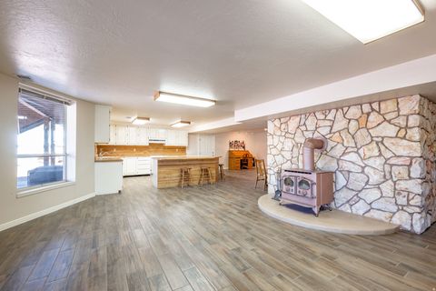 Tiny photo for 6 S NORTH FORK RD, Orderville, UT 84758 (MLS # 2132724)
