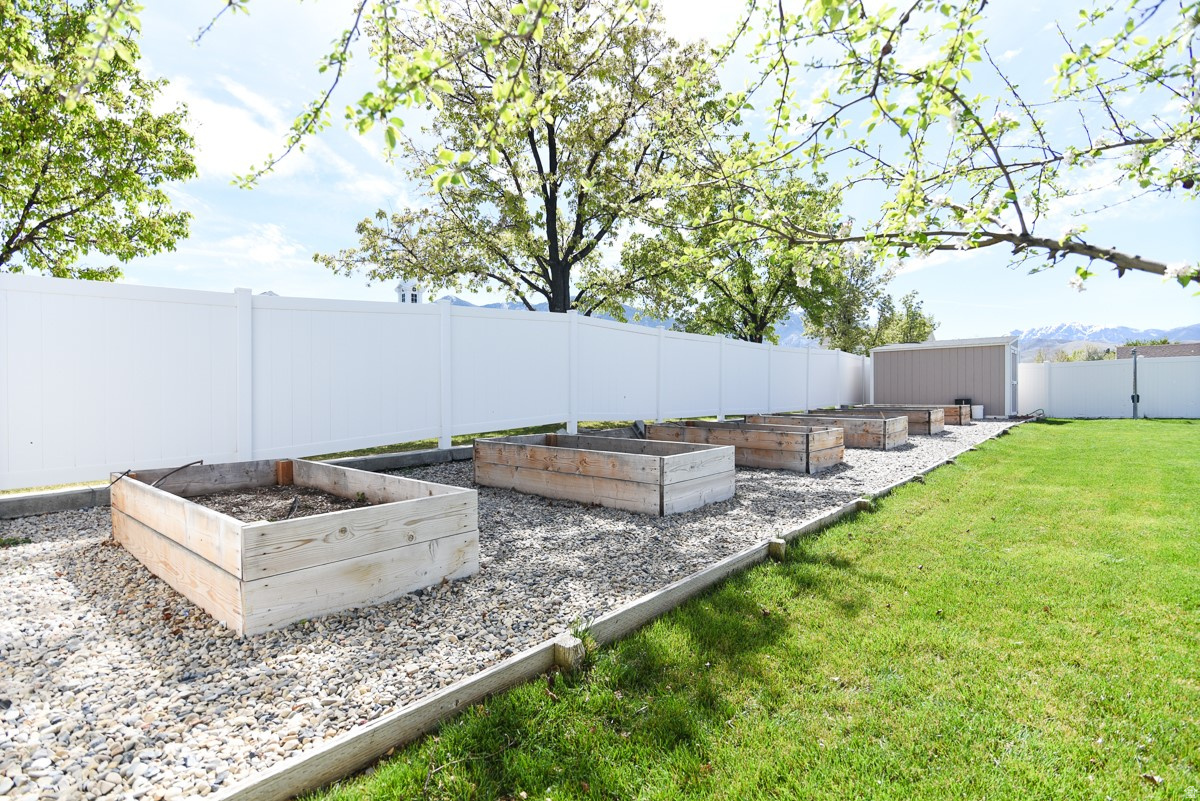 MAPLE HILLS SUB - Residential