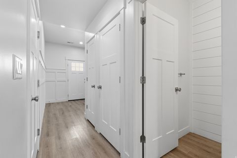 Tiny photo for 428 E 1625 N, North Ogden, UT 84404 (MLS # 2159874)