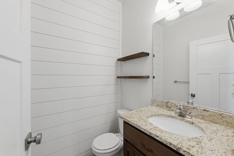Tiny photo for 428 E 1625 N, North Ogden, UT 84404 (MLS # 2159874)
