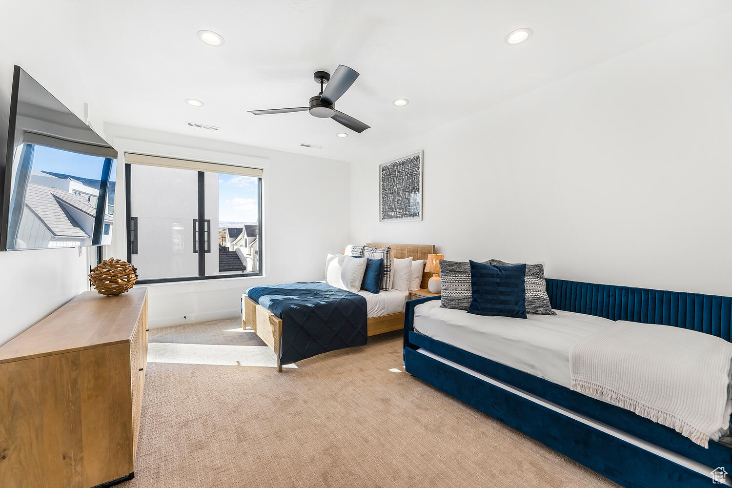 DESERT COLOR RESORT - Residential