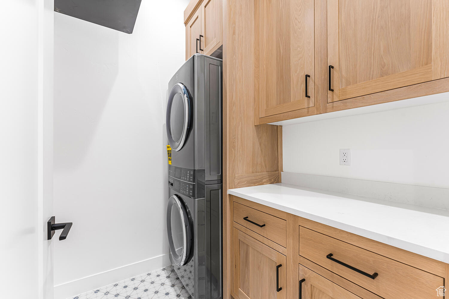 DESERT COLOR RESORT - Residential