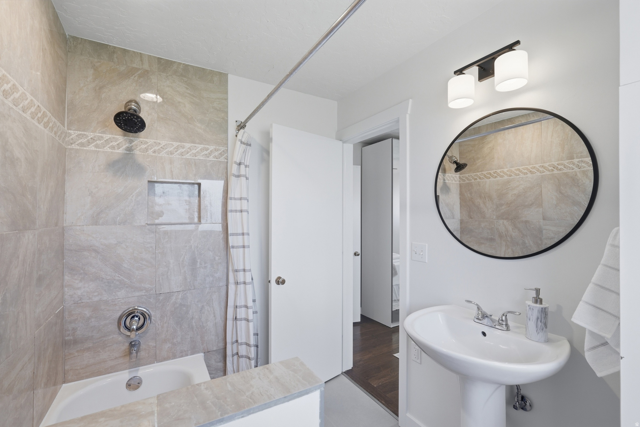 COTTONWOOD M - Residential