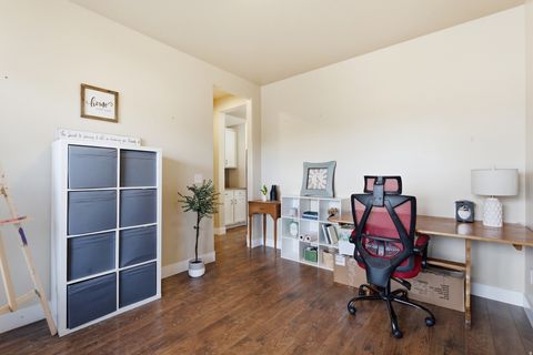 Tiny photo for 1497 W MEADOW GLEN DR, Bluffdale, UT 84065 (MLS # 2147936)