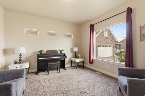 Tiny photo for 1497 W MEADOW GLEN DR, Bluffdale, UT 84065 (MLS # 2147936)