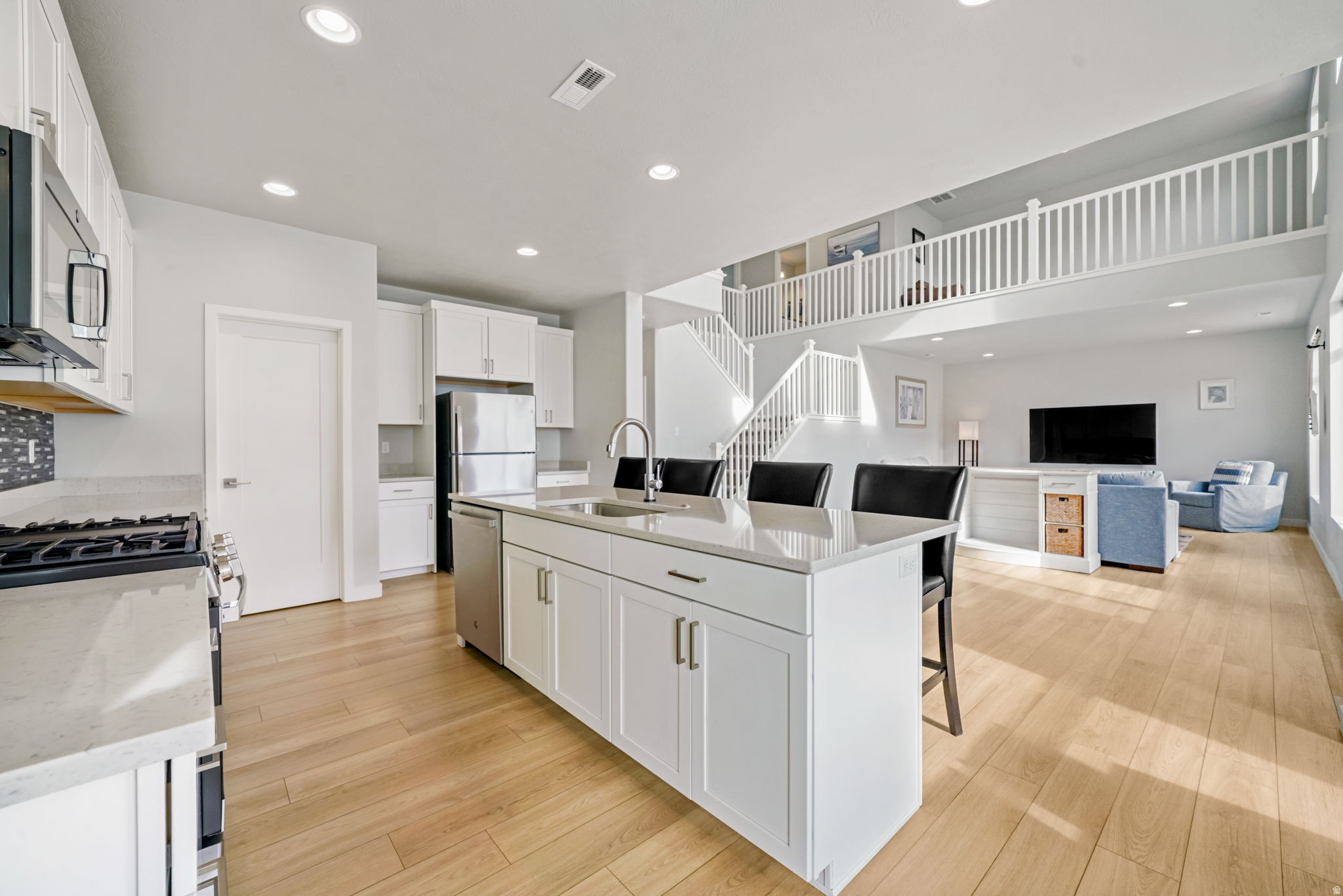 STONECREEK - Residential