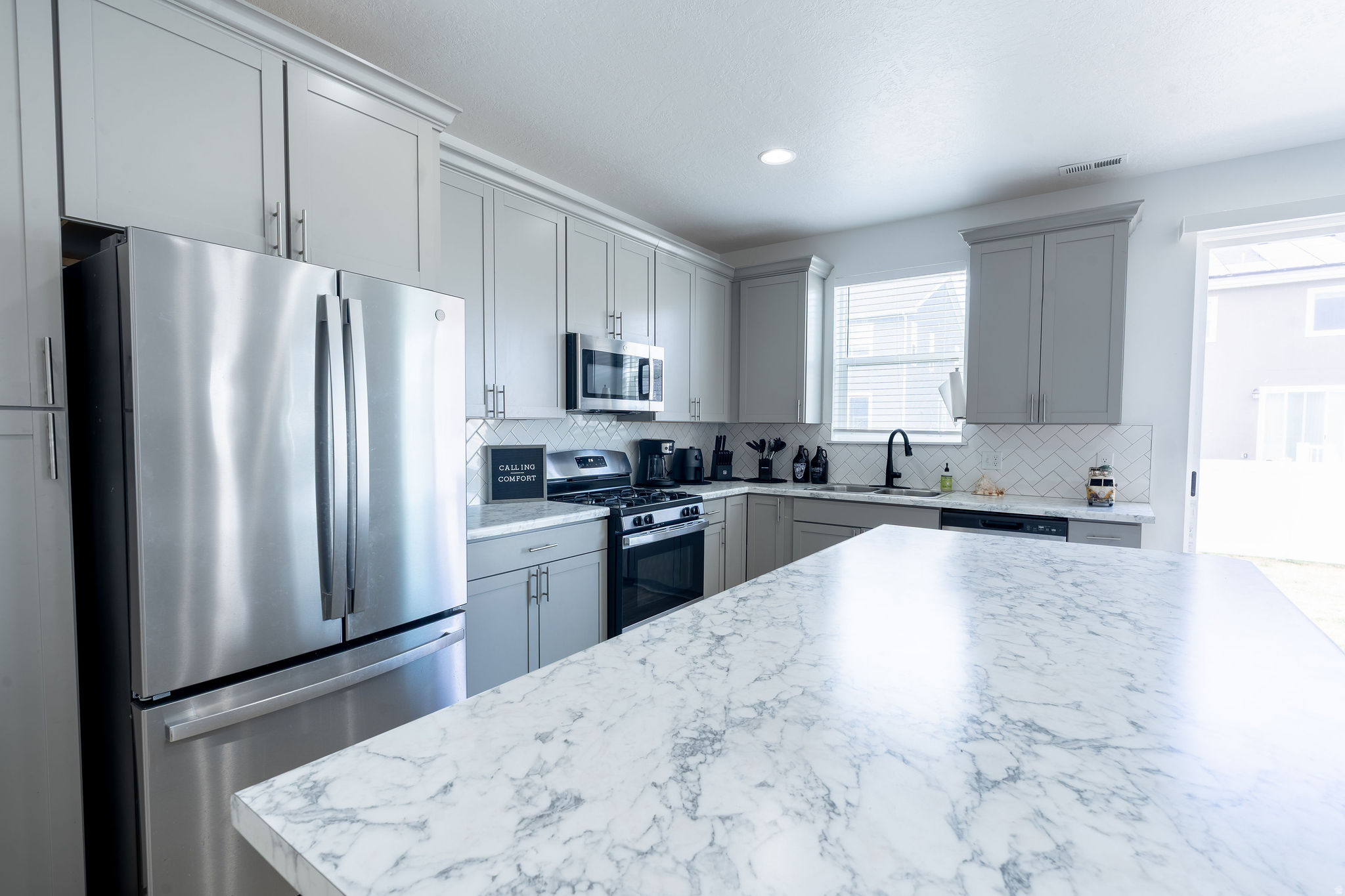 SEASONS AT SIMPSON SPRINGS - Residential