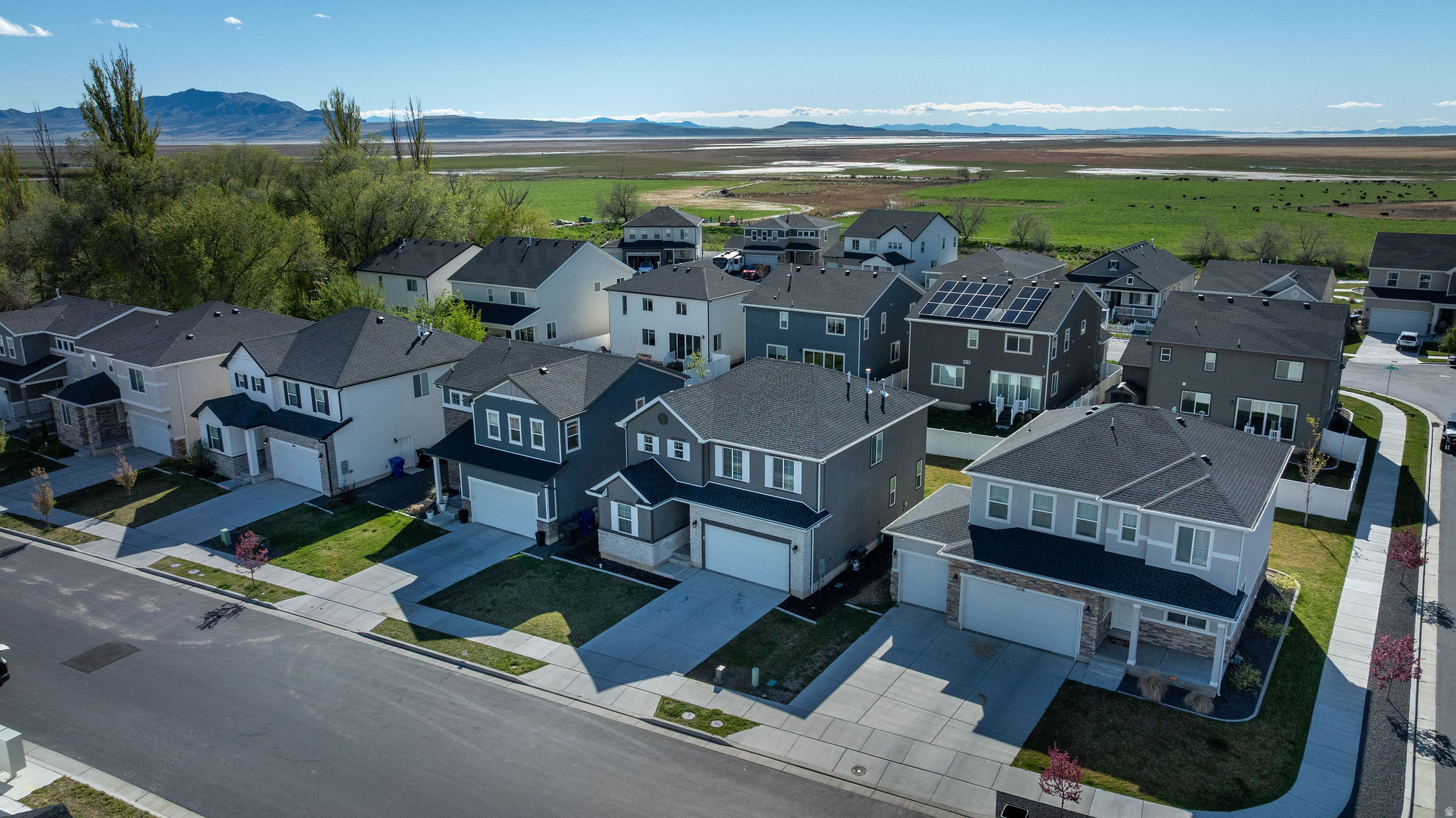 SEASONS AT SIMPSON SPRINGS - Residential