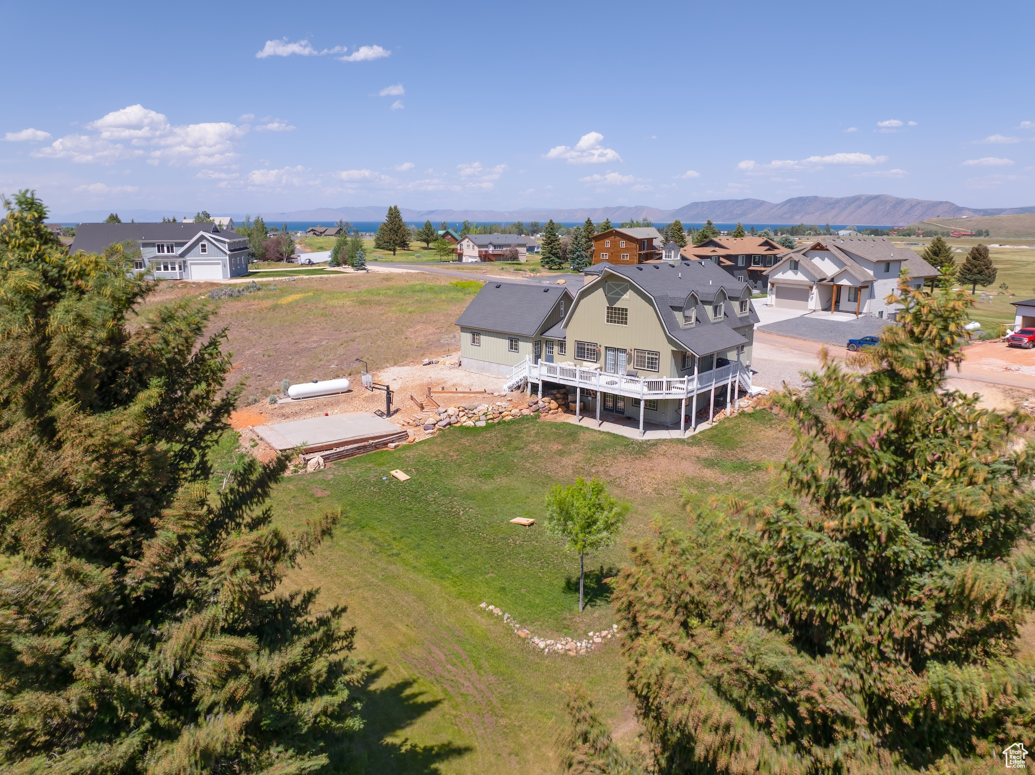 FOXRIDGE SUB LOT 12 - Residential