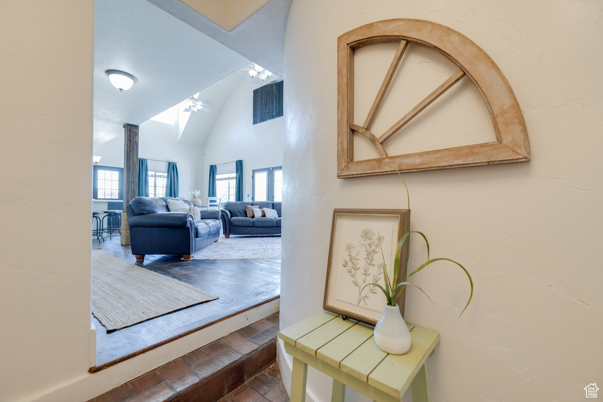 FOXRIDGE SUB LOT 12 - Residential