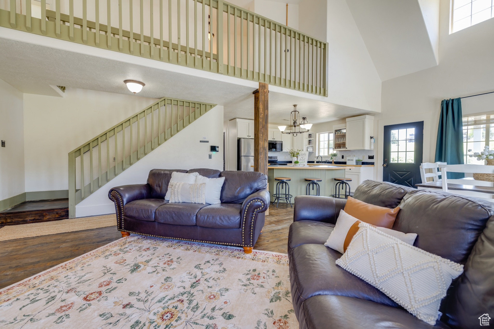 FOXRIDGE SUB LOT 12 - Residential