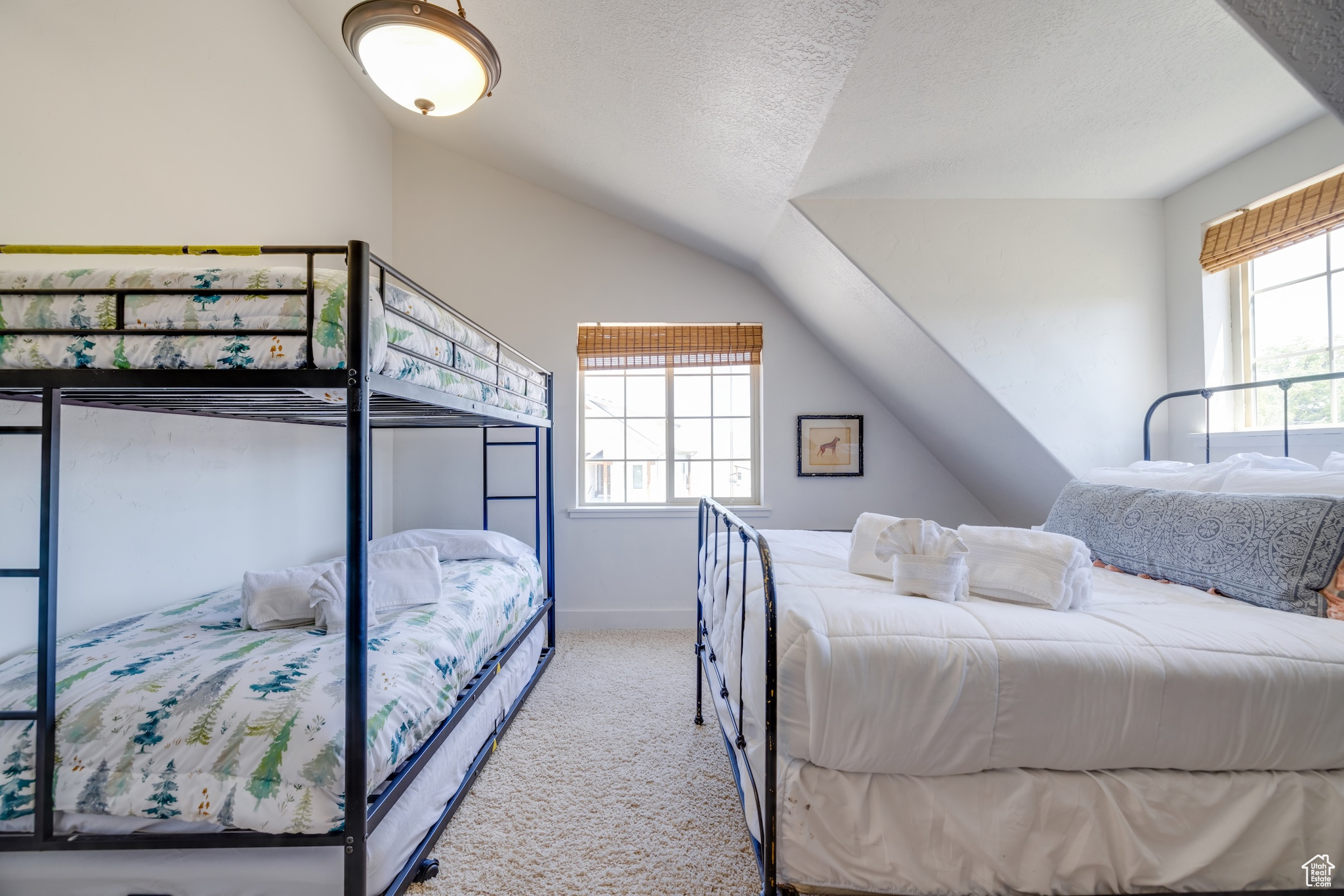 FOXRIDGE SUB LOT 12 - Residential