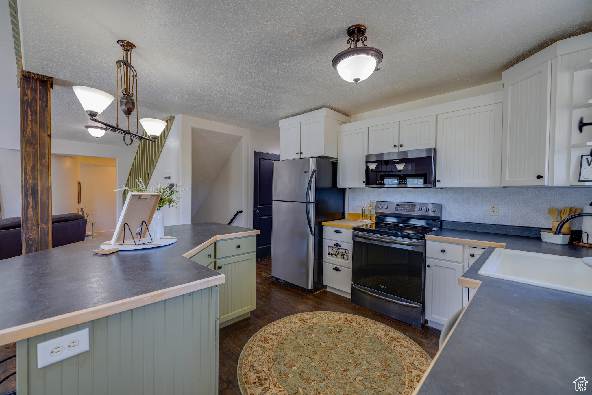 FOXRIDGE SUB LOT 12 - Residential