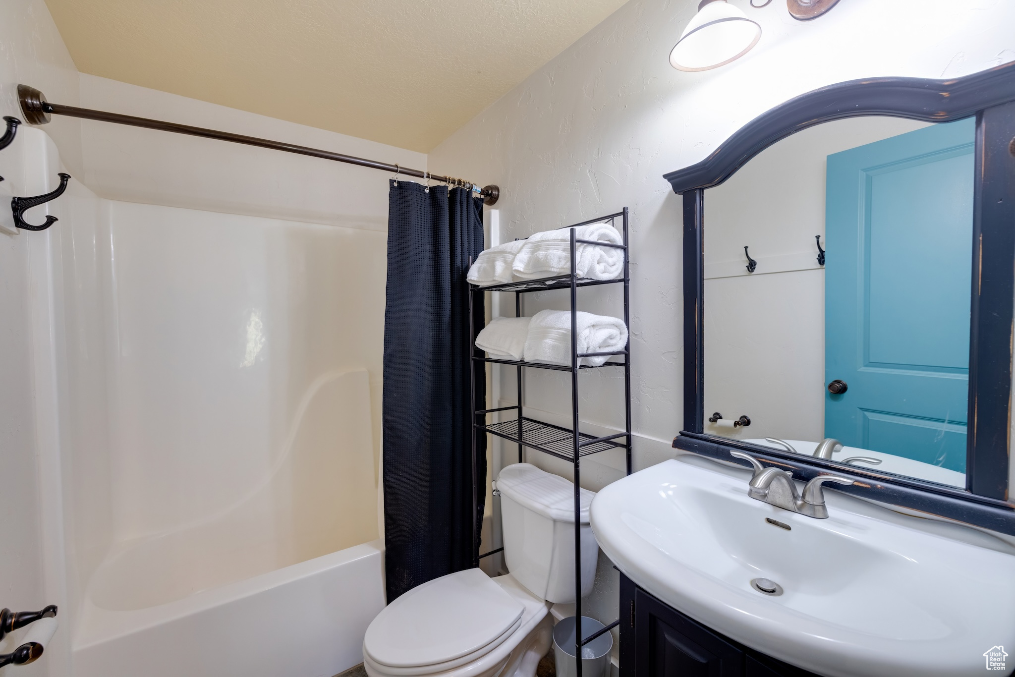 FOXRIDGE SUB LOT 12 - Residential