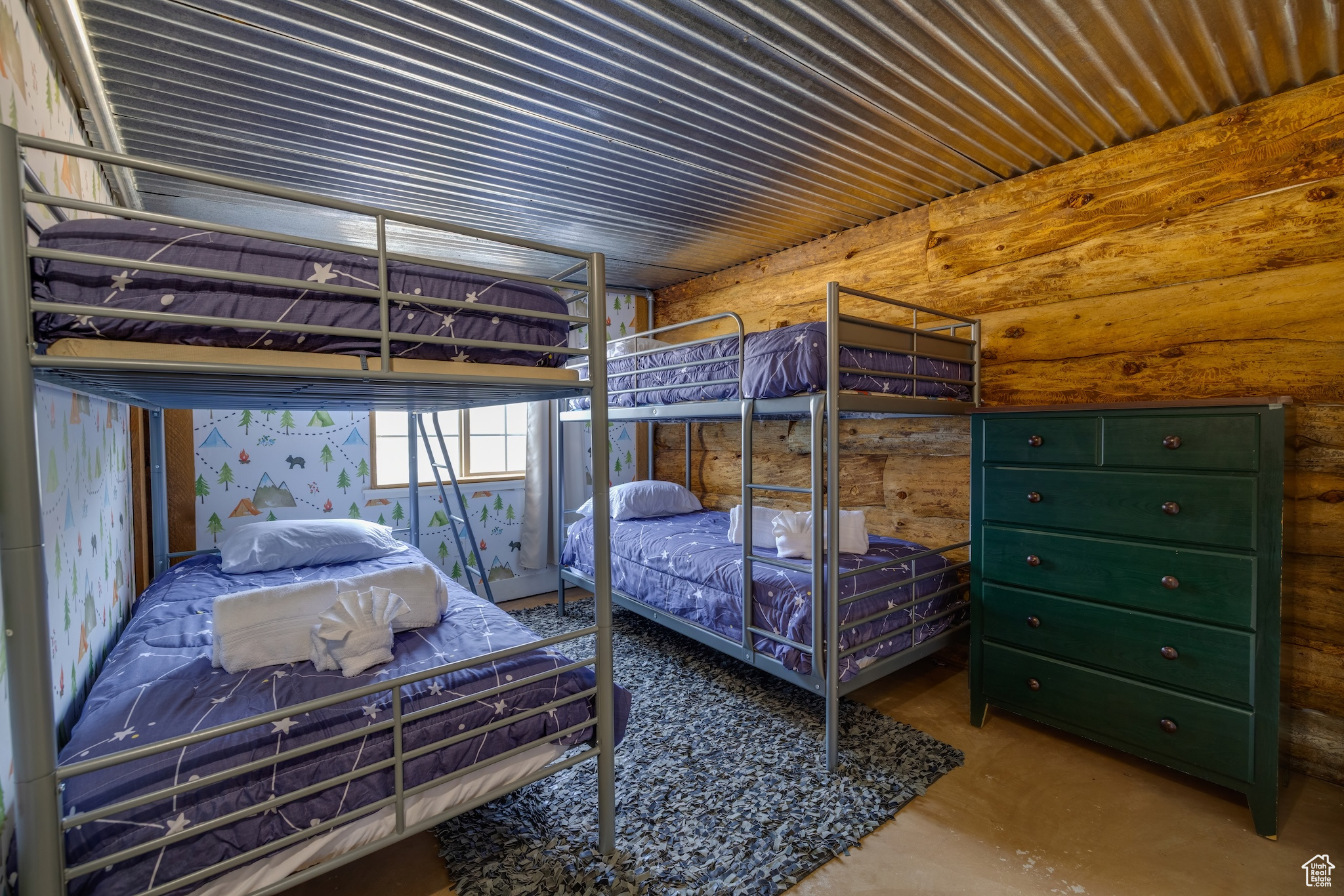 FOXRIDGE SUB LOT 12 - Residential