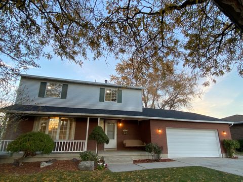 Tiny photo for 5085 S CLOVER VIEW DR, Murray, UT 84123 (MLS # 2142474)