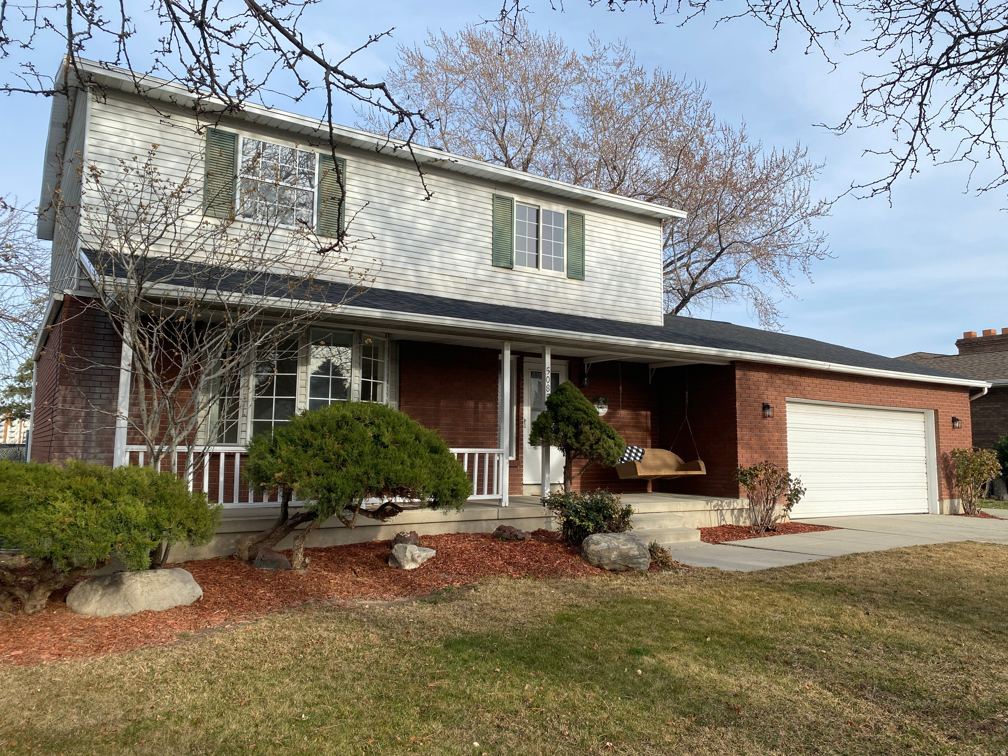 CLOVER CREST - Residential