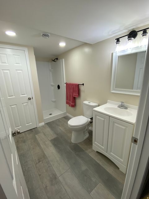 Tiny photo for 5085 S CLOVER VIEW DR, Murray, UT 84123 (MLS # 2142474)