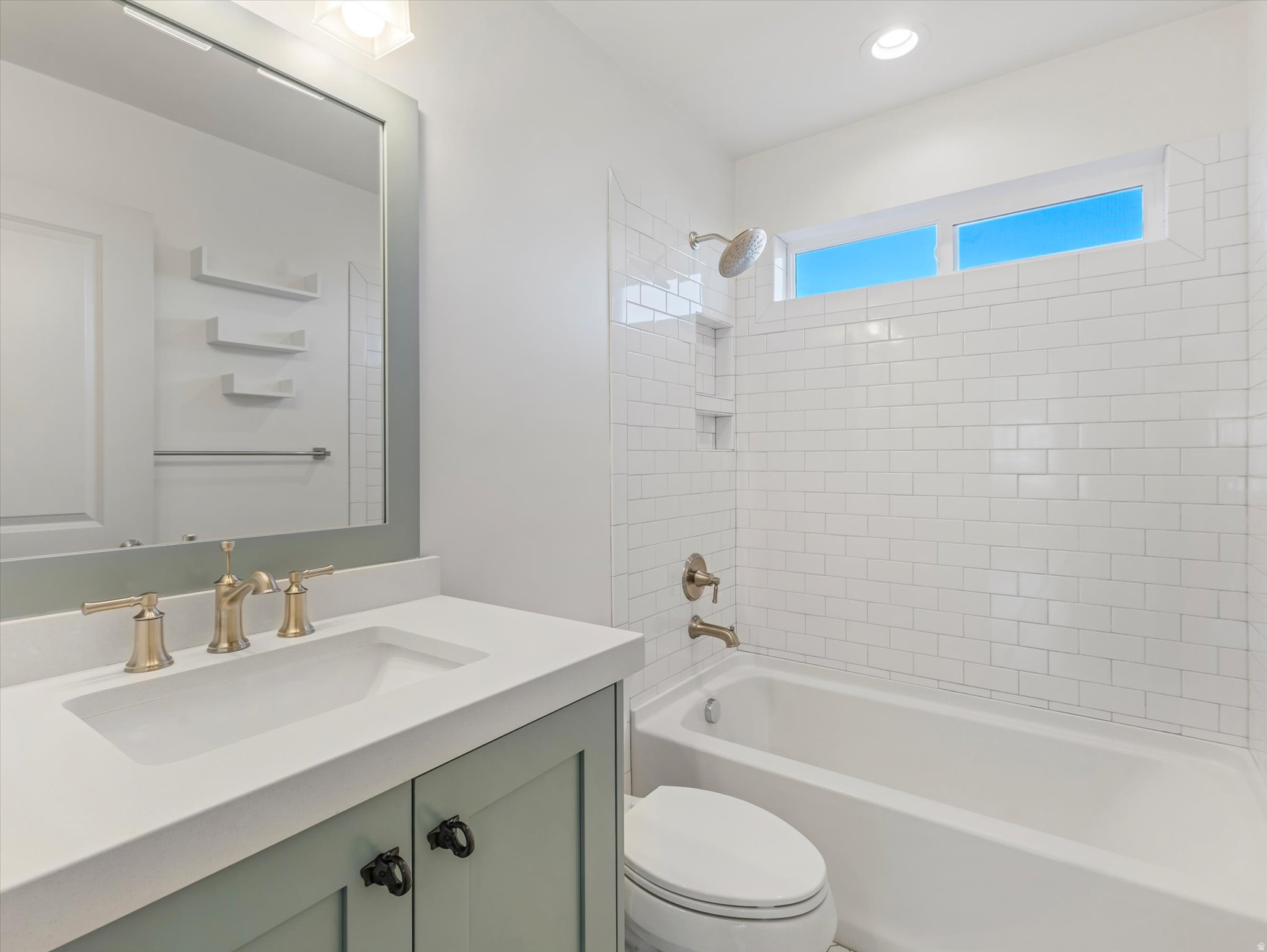 OLYMPUS ORCHARDS - Residential