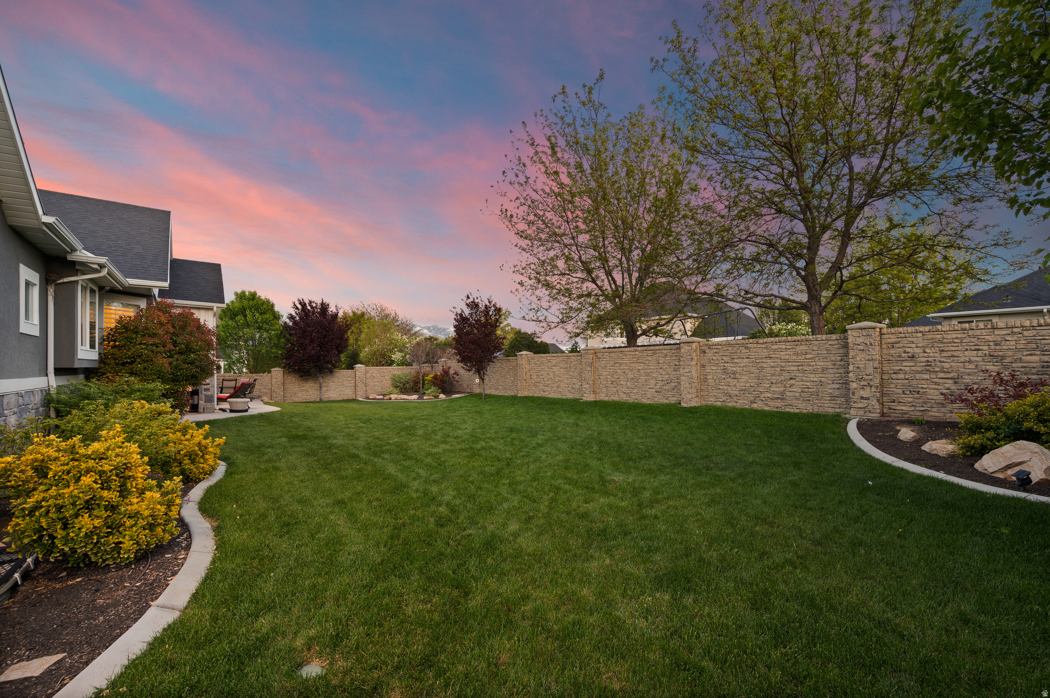 PEARL COVE - Residential