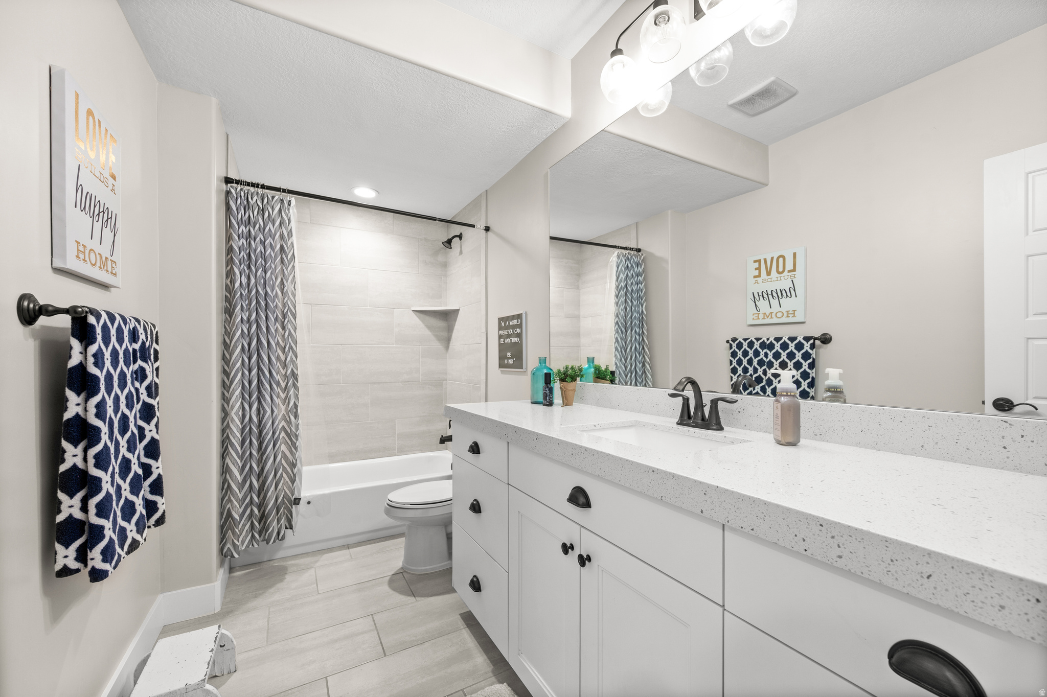 PEARL COVE - Residential