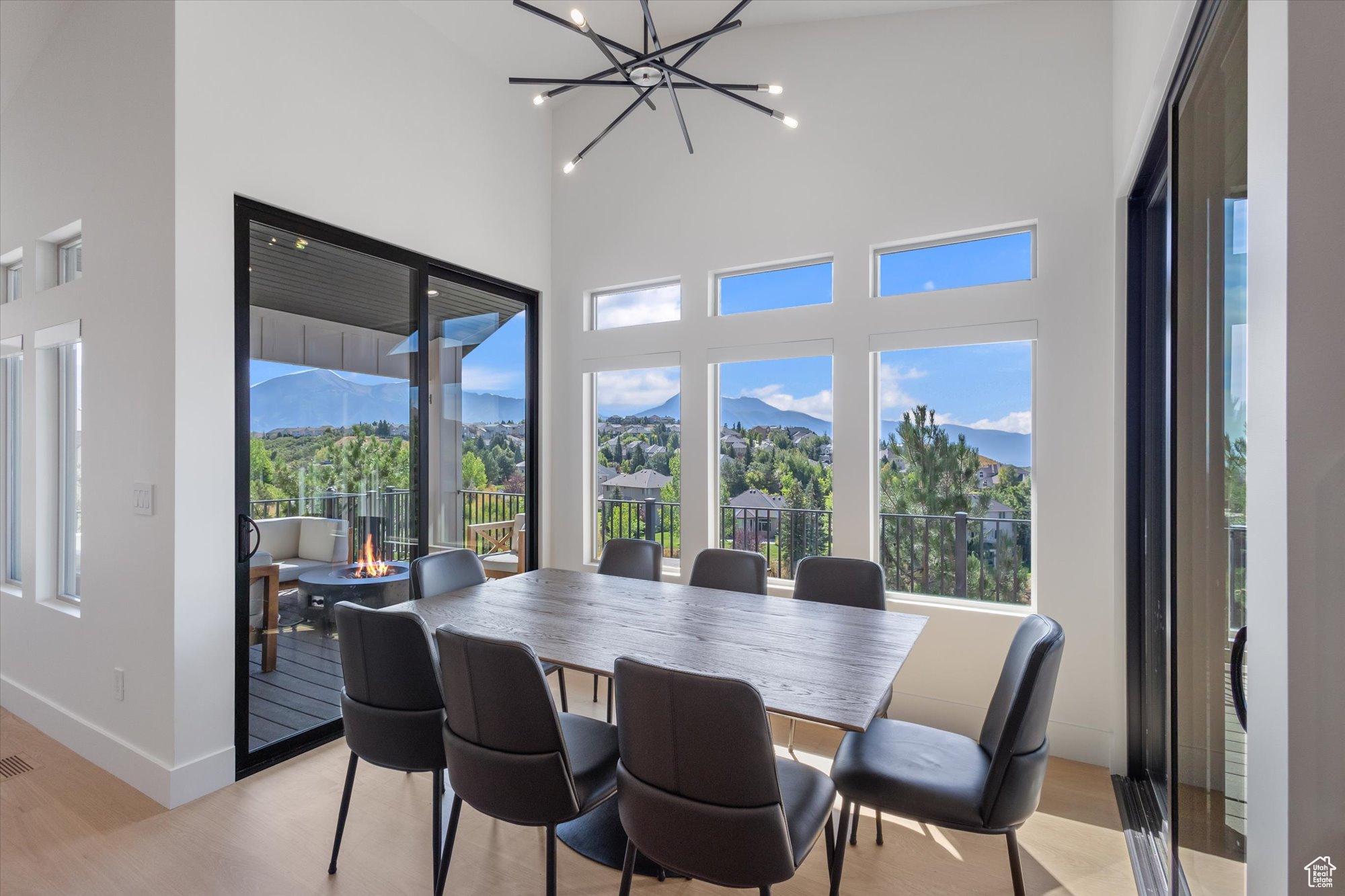 DEER RIDGE - Residential