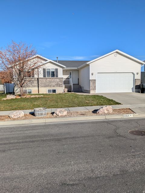 2164 W 2265 N Clinton UT 84015